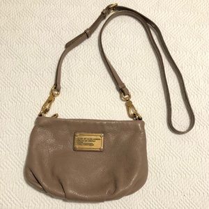Marc by Marc Jacobs Percy Q Crossbody Bag - Taupe